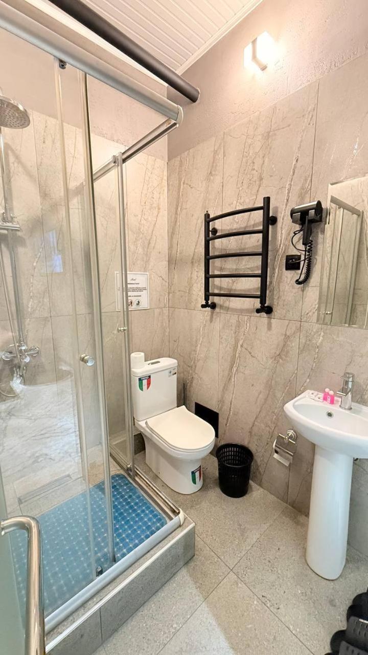 Premium Hostel Tasjkent Exteriör bild