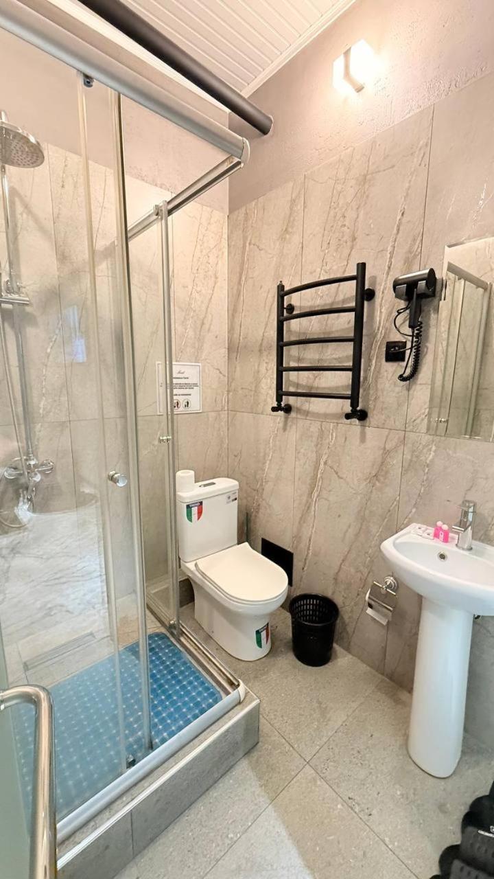 Premium Hostel Tasjkent Exteriör bild
