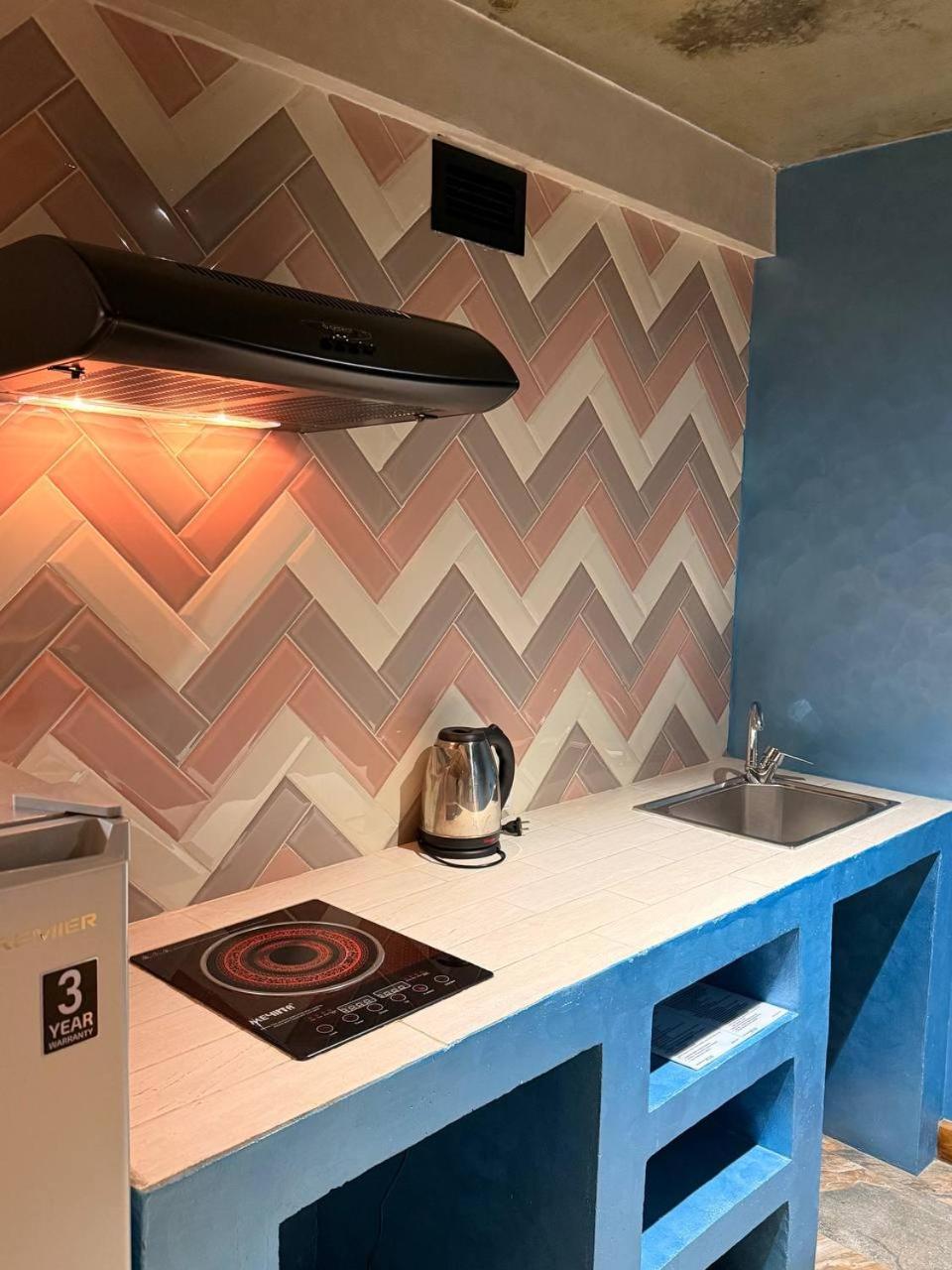 Premium Hostel Tasjkent Exteriör bild